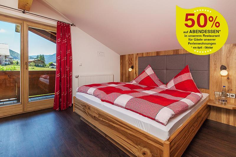 Hotel Zirbelstube à Reit im Winkl Extérieur photo